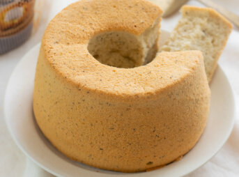 ミルクティーシフォンのレシピと作り方。料理研究家・フードコーディネーター藤井玲子のレシピと料理写真。れこれしぴ