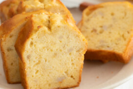 優しい甘さ◎オイルで作るバナナケーキのレシピと作り方。料理研究家・フードコーディネーター藤井玲子のレシピと料理写真。れこれしぴ