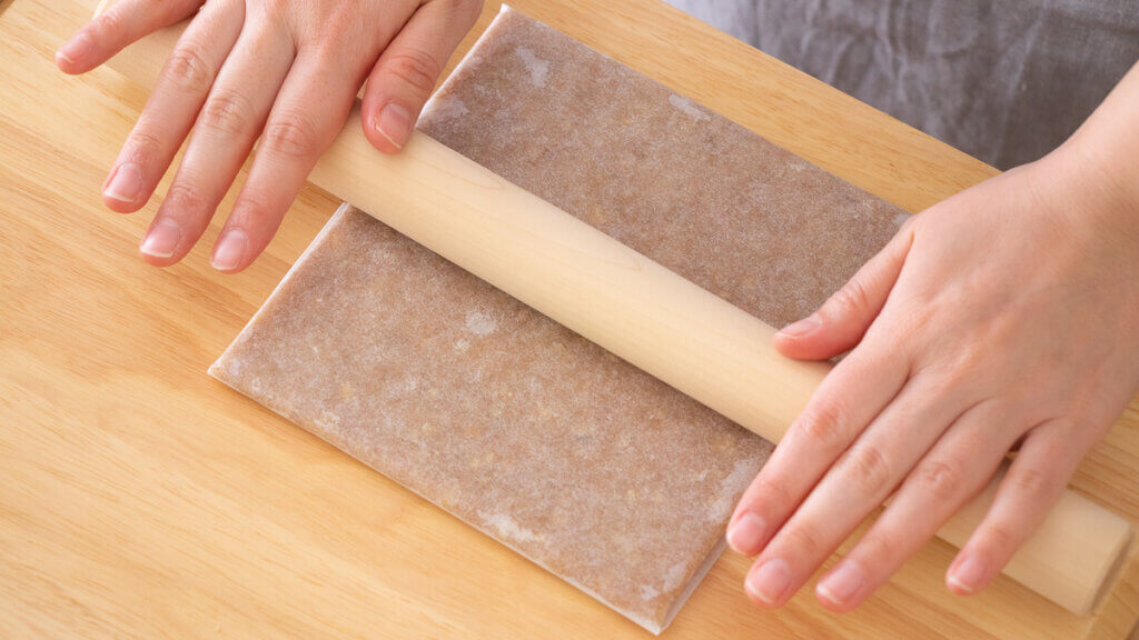 オイルで簡単♪チーズとくるみの全粒粉クッキーのレシピと作り方。料理研究家・フードコーディネーター藤井玲子のレシピと料理写真。れこれしぴ