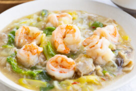 たっぷり生姜で温まる◎白菜とえびのとろみ炒めのレシピと作り方。料理研究家・フードコーディネーター藤井玲子のレシピサイト。れこれしぴ