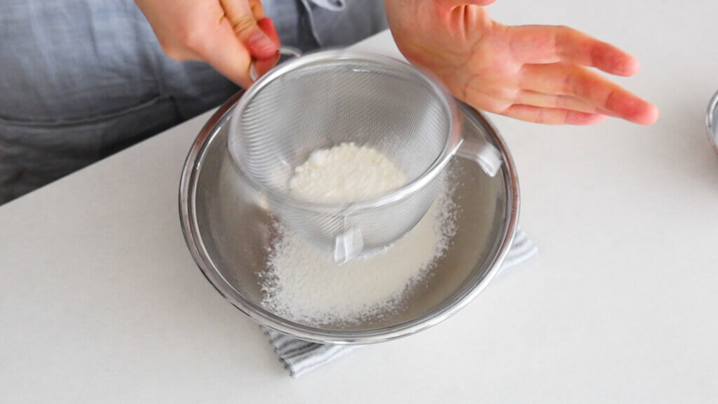 卵ひとつでOK◎生地が美味しい基本のクレープのレシピと作り方。料理研究家・フードコーディネーター藤井玲子のレシピサイト。れこれしぴ