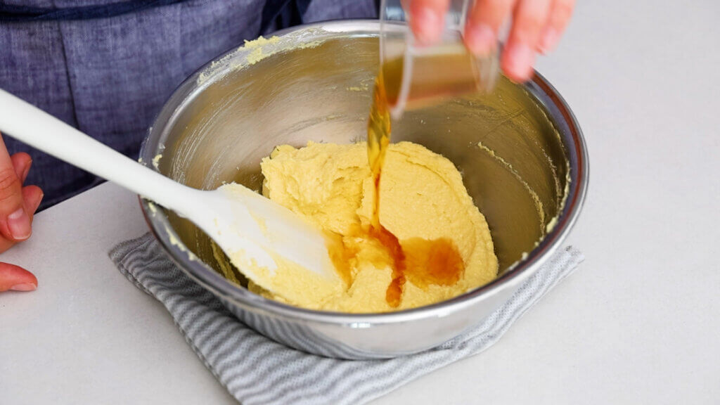 しっとり&香ばしい♩パイ皿で作る 基本のアーモンドタルトのレシピと作り方。料理研究家・フードコーディネーター藤井玲子のレシピサイト。れこれしぴ
